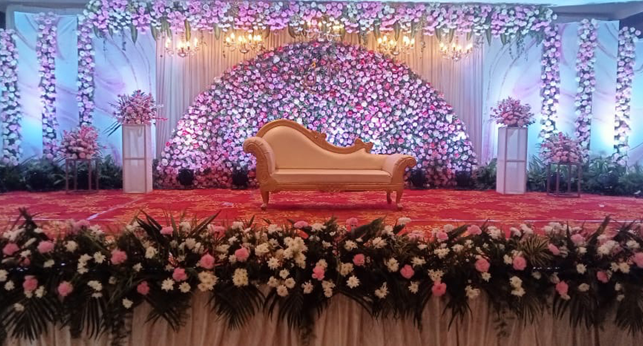 Professional event flower decoration in Chennai for corporate events, parties, and celebrations.