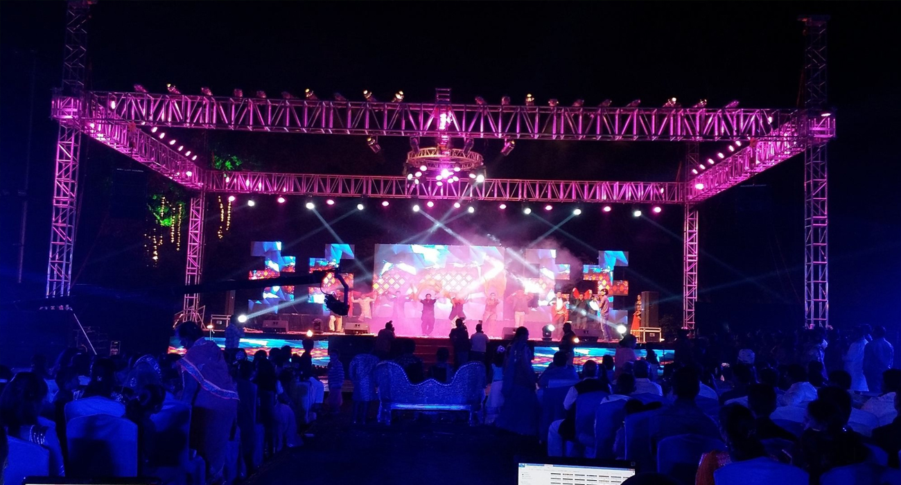 Professional light and sound services in Chennai for weddings, parties, and corporate events.